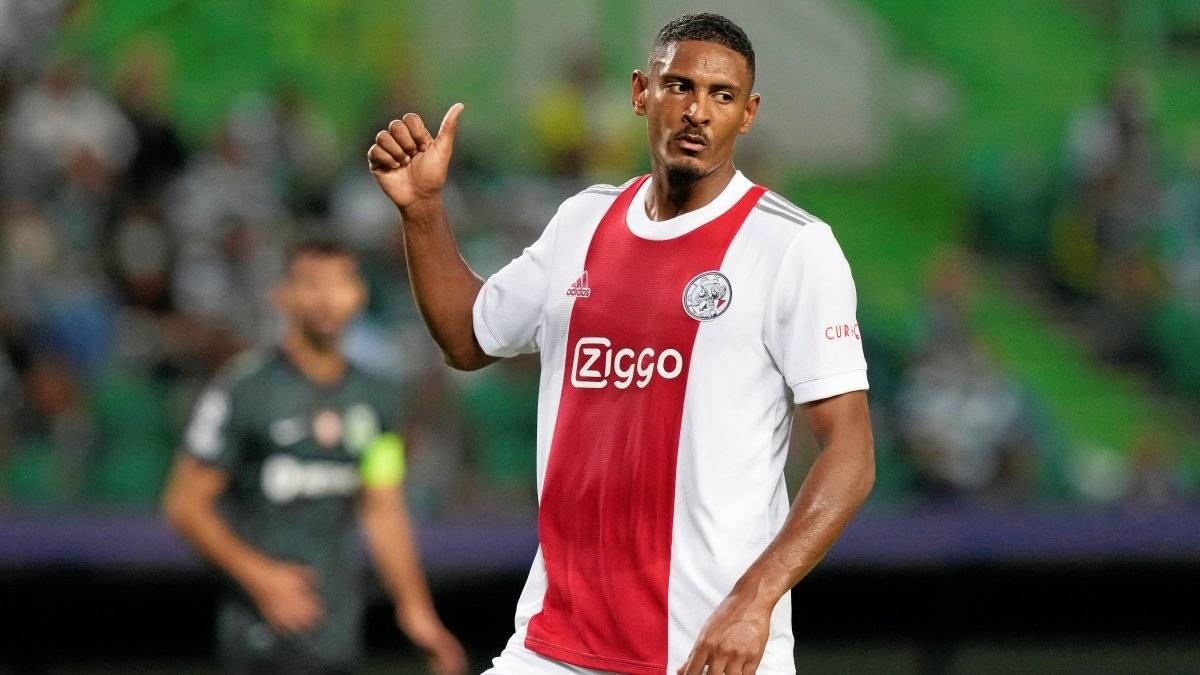 默默注视对 默默注视对