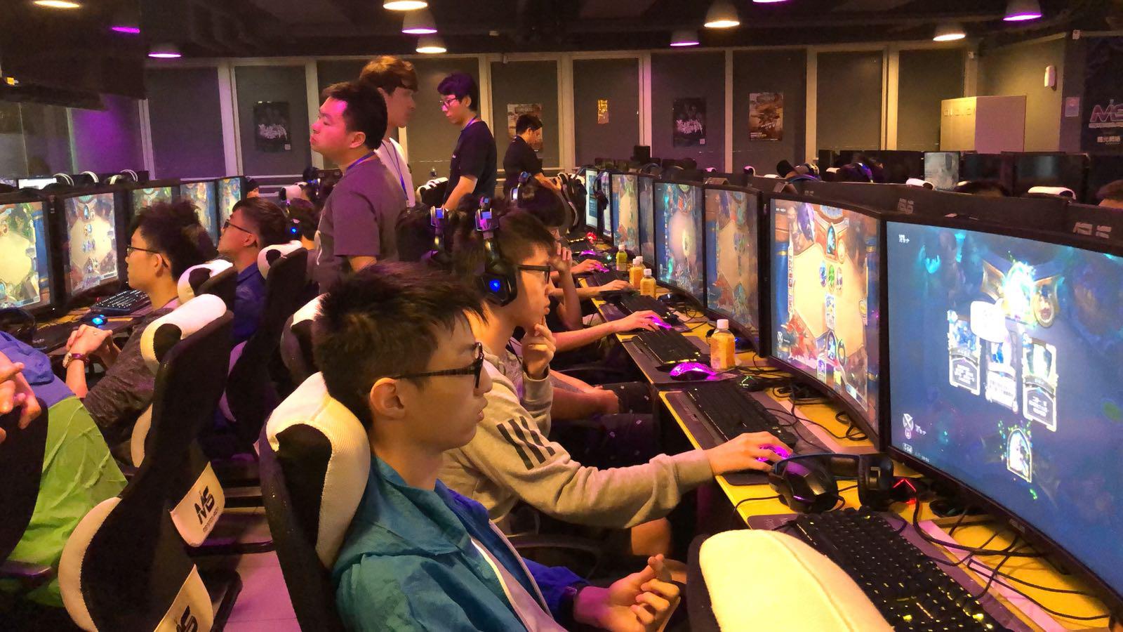 仅是一名出 仅是一名出